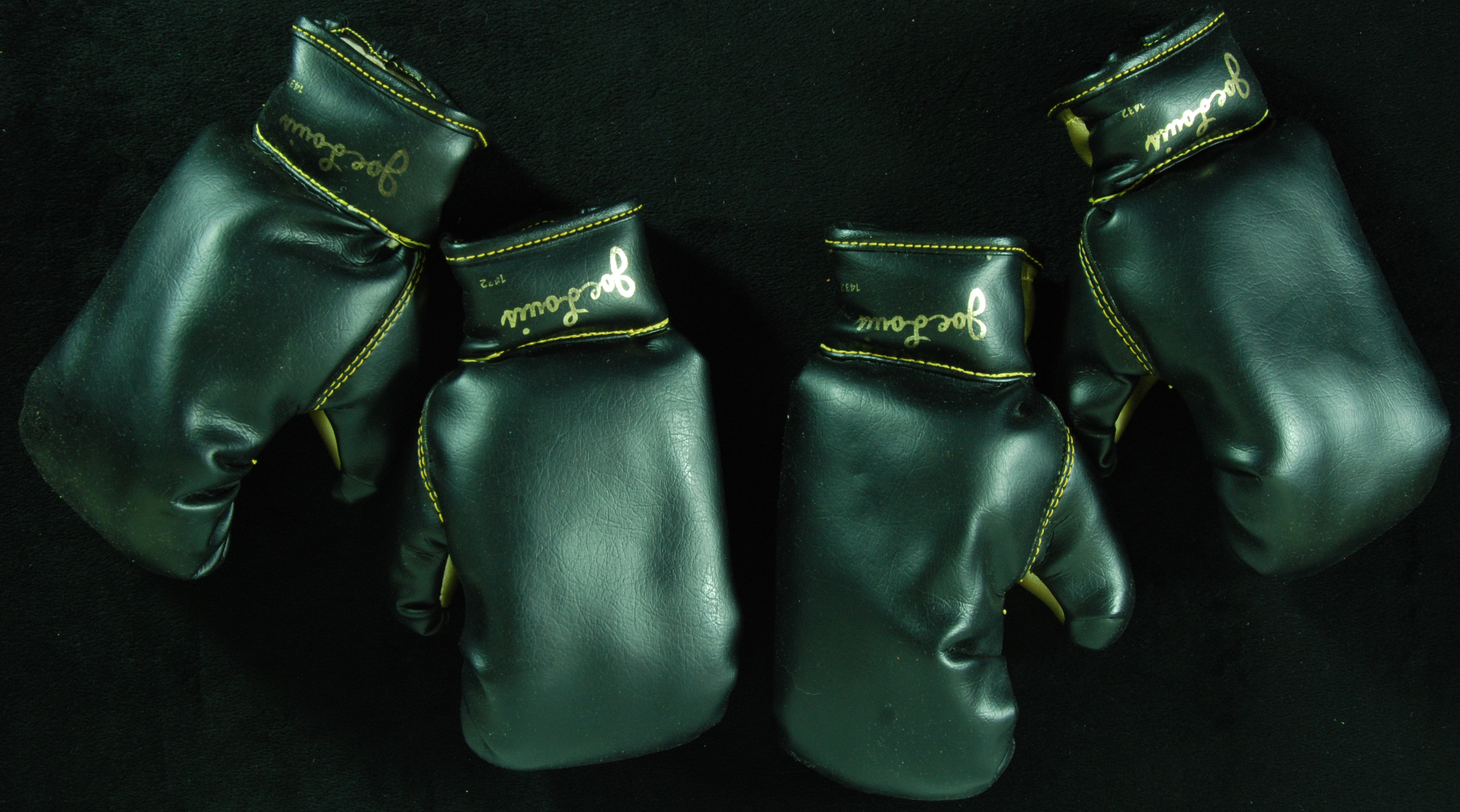 Lot Detail - Scarce Joe Louis Sears Elasti-Cuff Kids Boxing Gloves (Two  Pairs) (NIB)