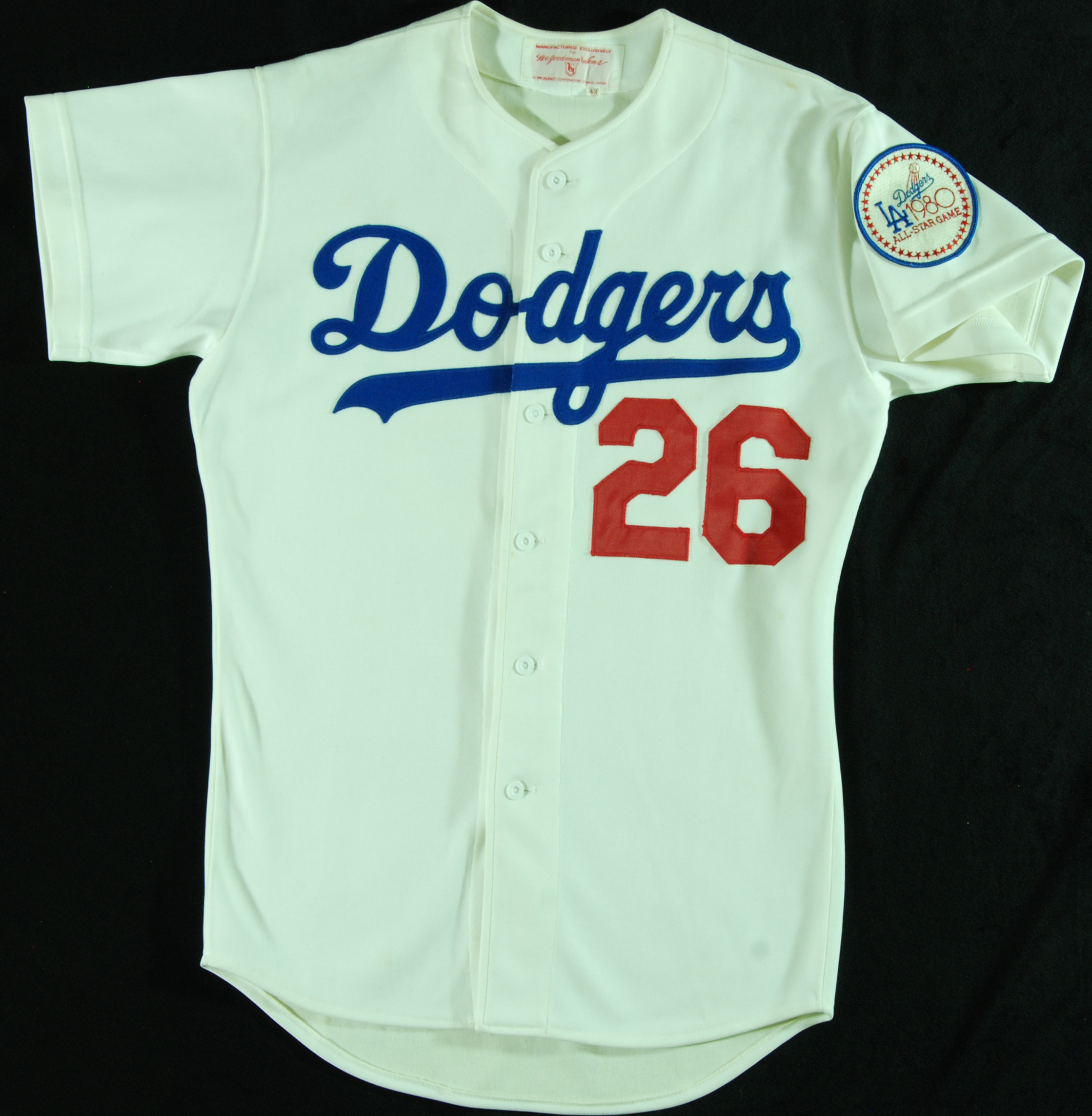 red dodgers jersey