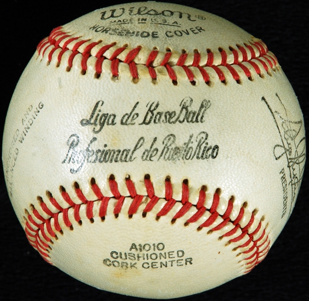 Roberto Clemente Single-Signed Wilson Puerto Rican Pro Baseball (PSA/DNA)