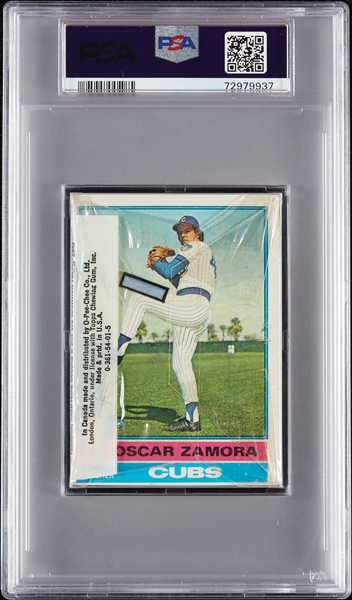 1976 Topps Baseball Cello Pack - Lou Gehrig Top (Graded PSA 9)